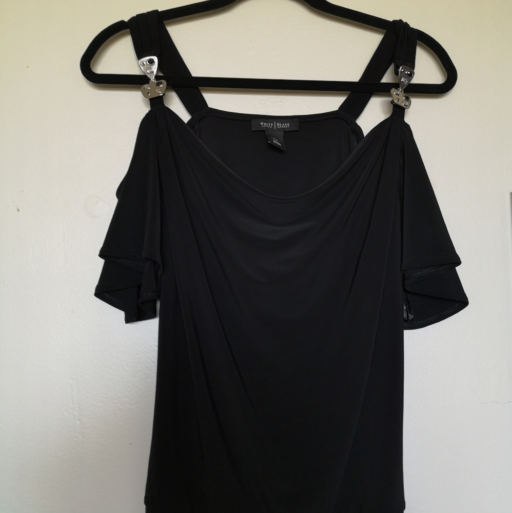 White|Black (XS) Top